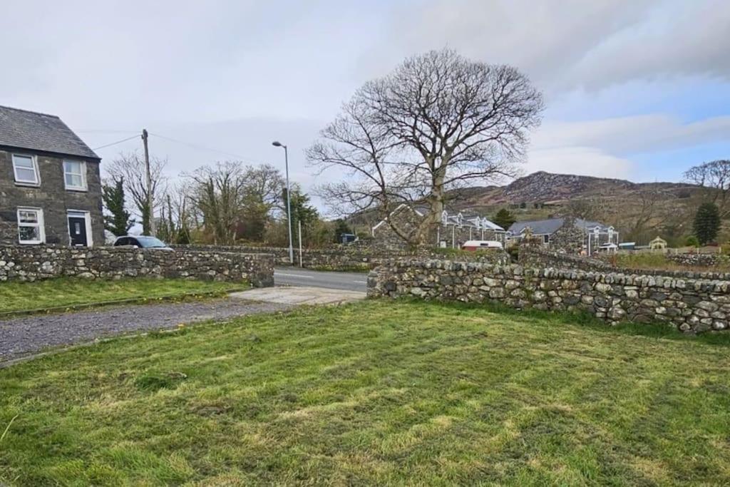 Brynkir Cosy Cottage In Snowdonia מראה חיצוני תמונה